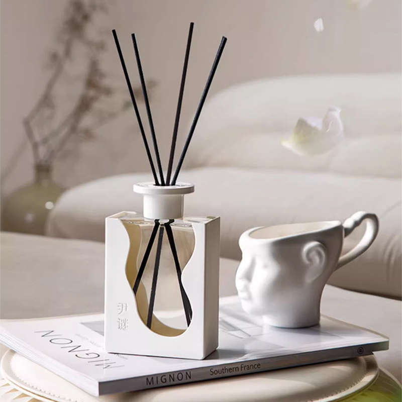 香薰家用室内持久桂花香氛卧室精油厕所房间无火熏香高级香水摆件