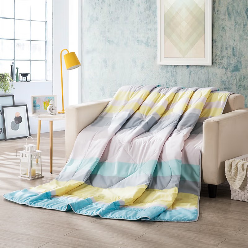 LOVO四季多彩防螨夏被新一代
