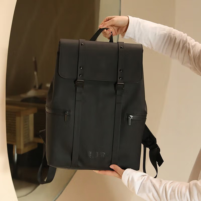 笑梦歌开盖有喜潮流双肩包