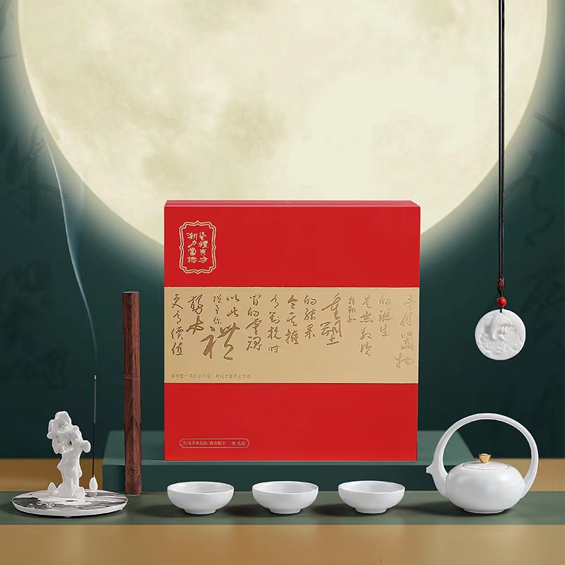 品月 · 圆融挂坠礼装